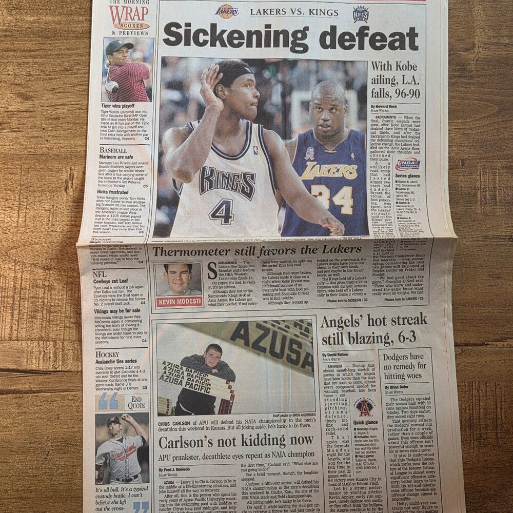 Vtg 2002 Los Angeles Lakers Sacramento Kings Gabriel Valley Newspaper